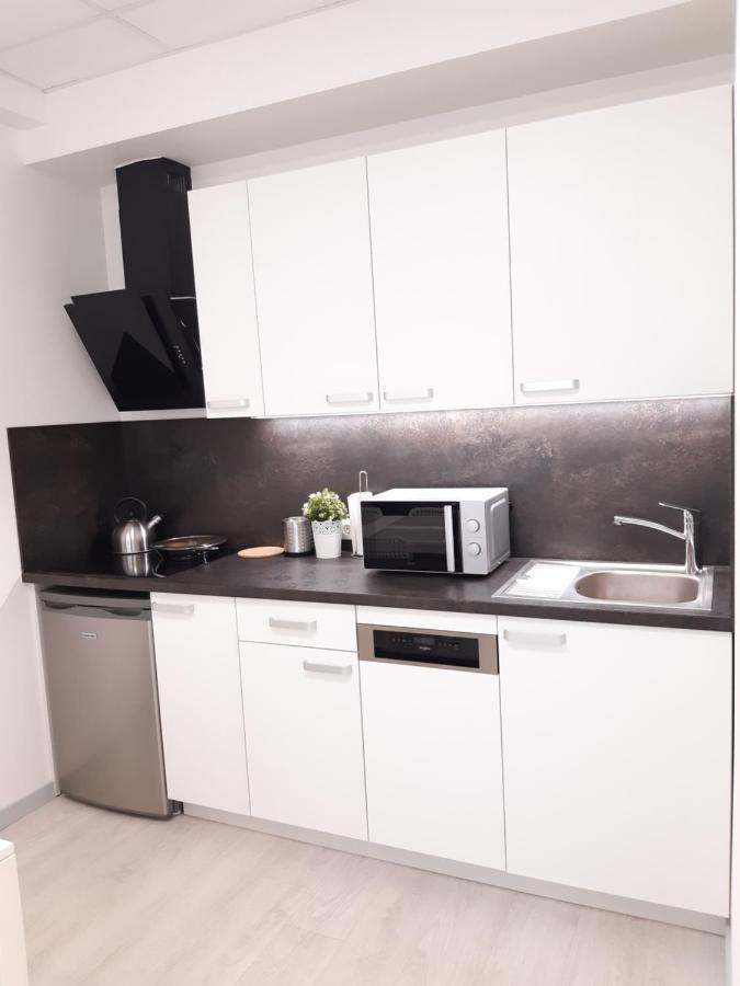 Apartments Daina Юрмала Экстерьер фото
